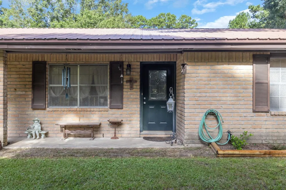 711 County Road 554 Kirbyville, TX 75956