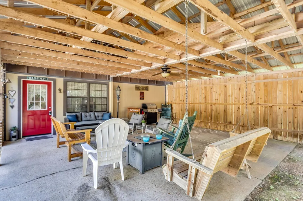 711 County Road 554 Kirbyville, TX 75956