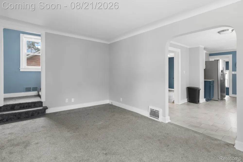 23152 Tawas Avenue Hazel Park City, MI 48030