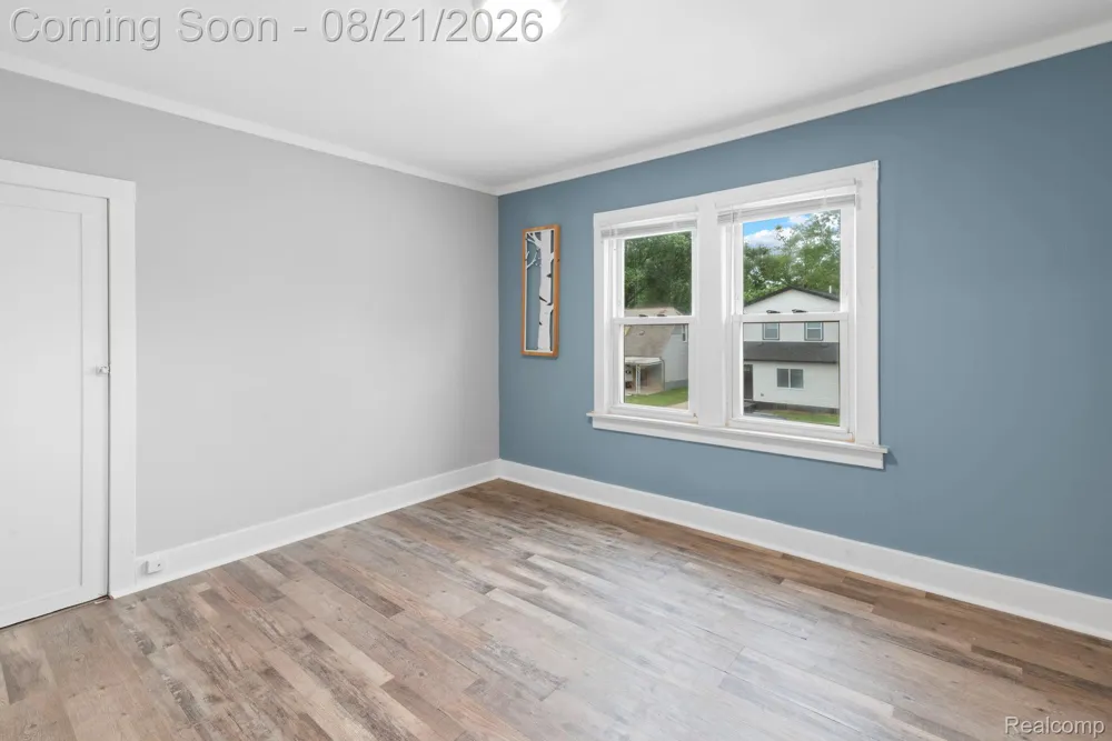 23152 Tawas Avenue Hazel Park City, MI 48030