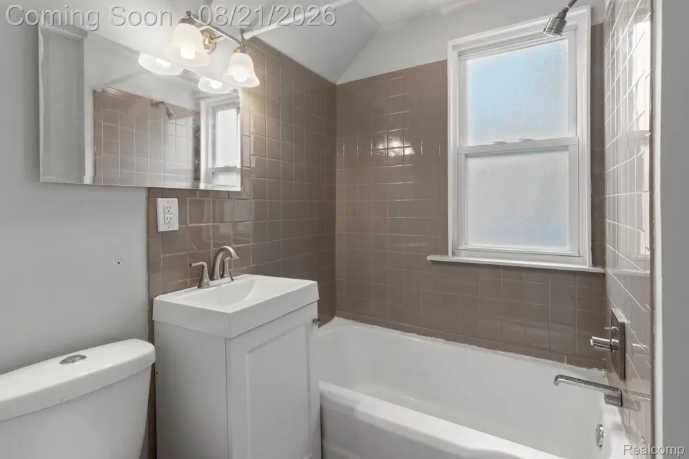 23152 Tawas Avenue Hazel Park City, MI 48030