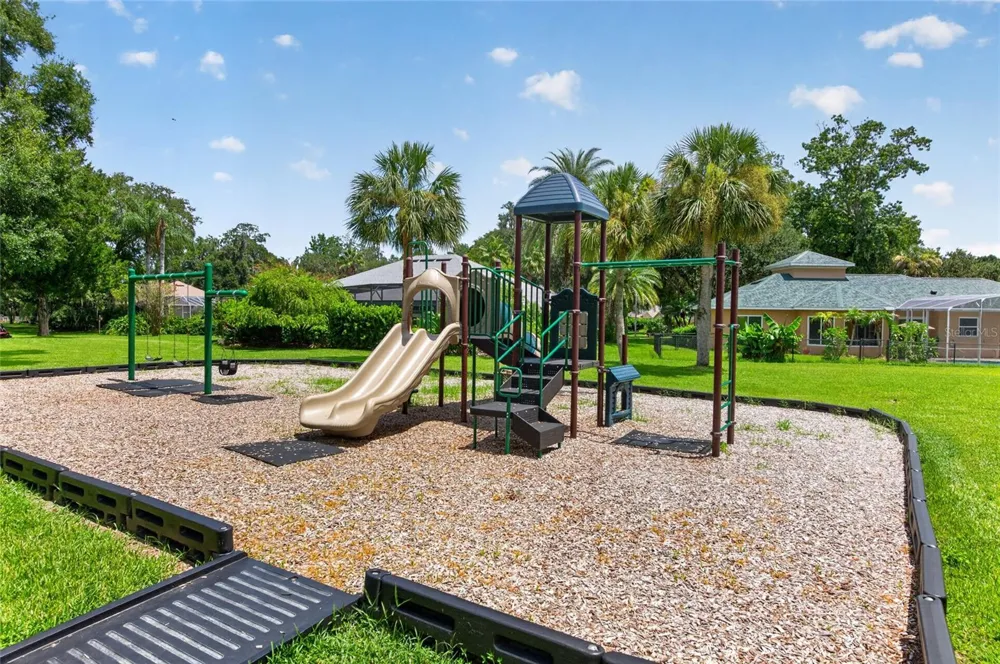12 OLD CREEK CIRCLE Ormond Beach, FL 32174