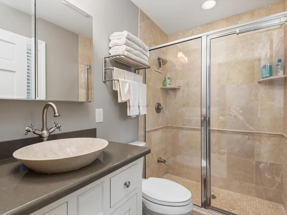 1310 Spruce Place Orono, MN 55364