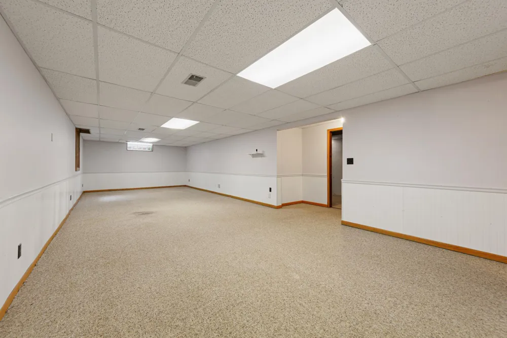 556 Karmil Place Gaylord, MN 55334