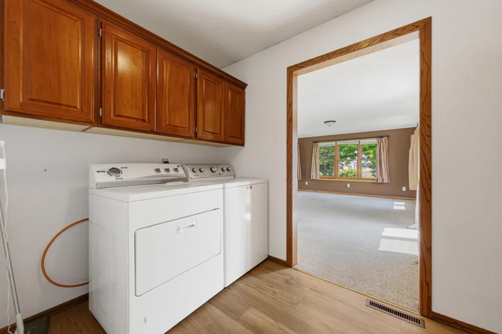 556 Karmil Place Gaylord, MN 55334