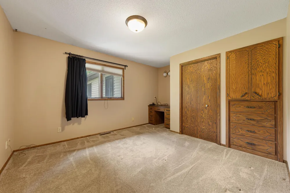 556 Karmil Place Gaylord, MN 55334