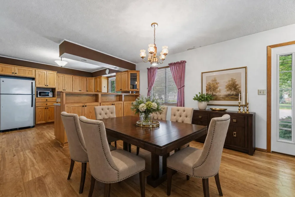 556 Karmil Place Gaylord, MN 55334