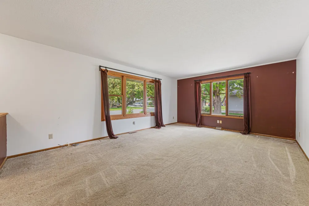 556 Karmil Place Gaylord, MN 55334