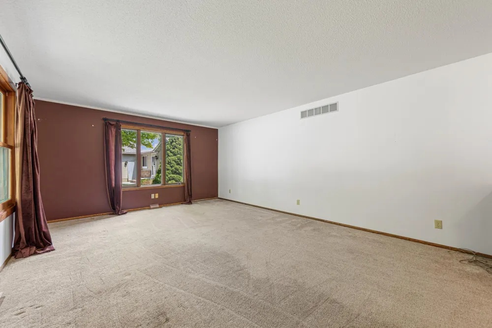 556 Karmil Place Gaylord, MN 55334