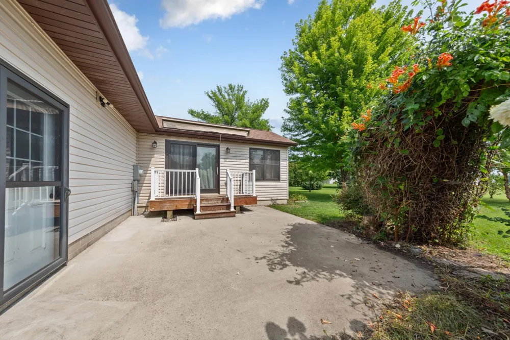 556 Karmil Place Gaylord, MN 55334