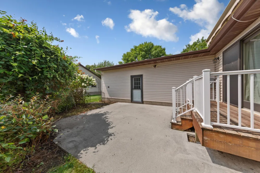 556 Karmil Place Gaylord, MN 55334