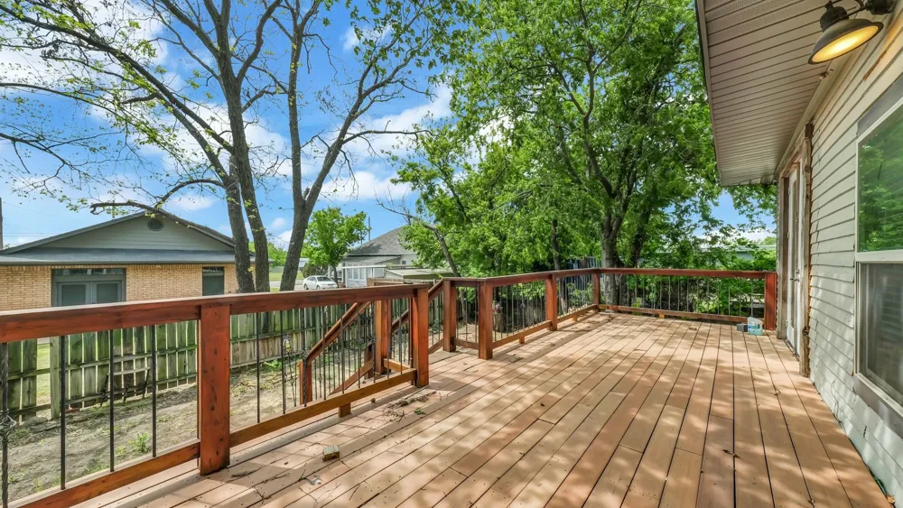 900 E Hubbard Street Mineral Wells, TX 76067