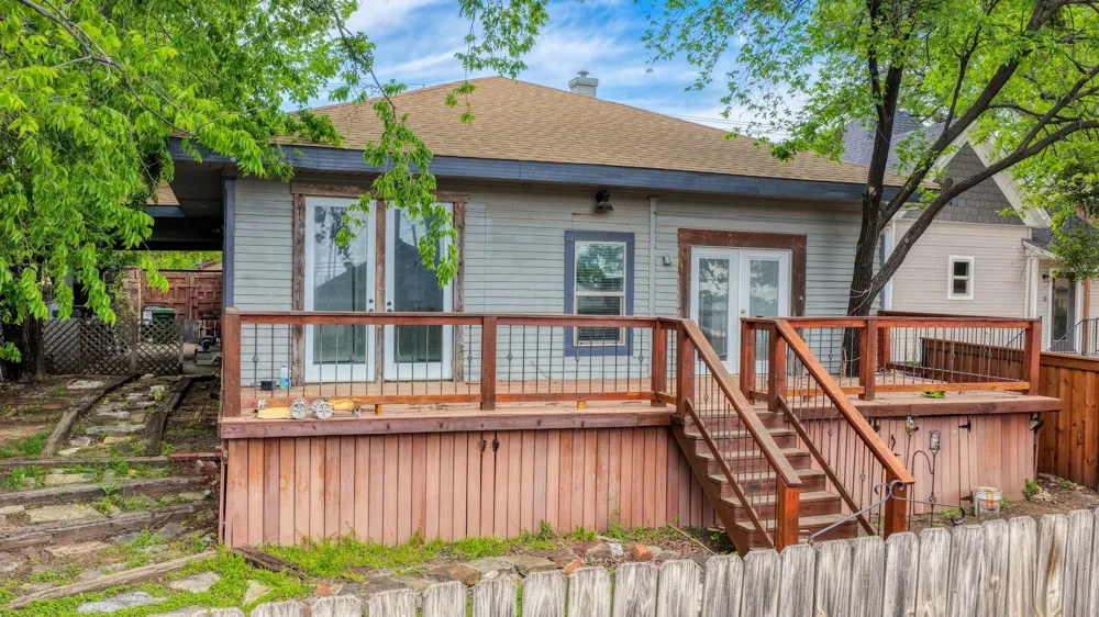 900 E Hubbard Street Mineral Wells, TX 76067