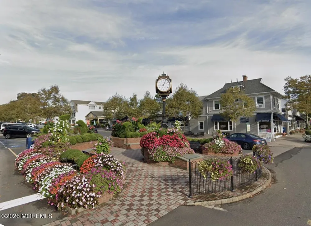 106 6th Avenue Spring Lake Heights, NJ 07762