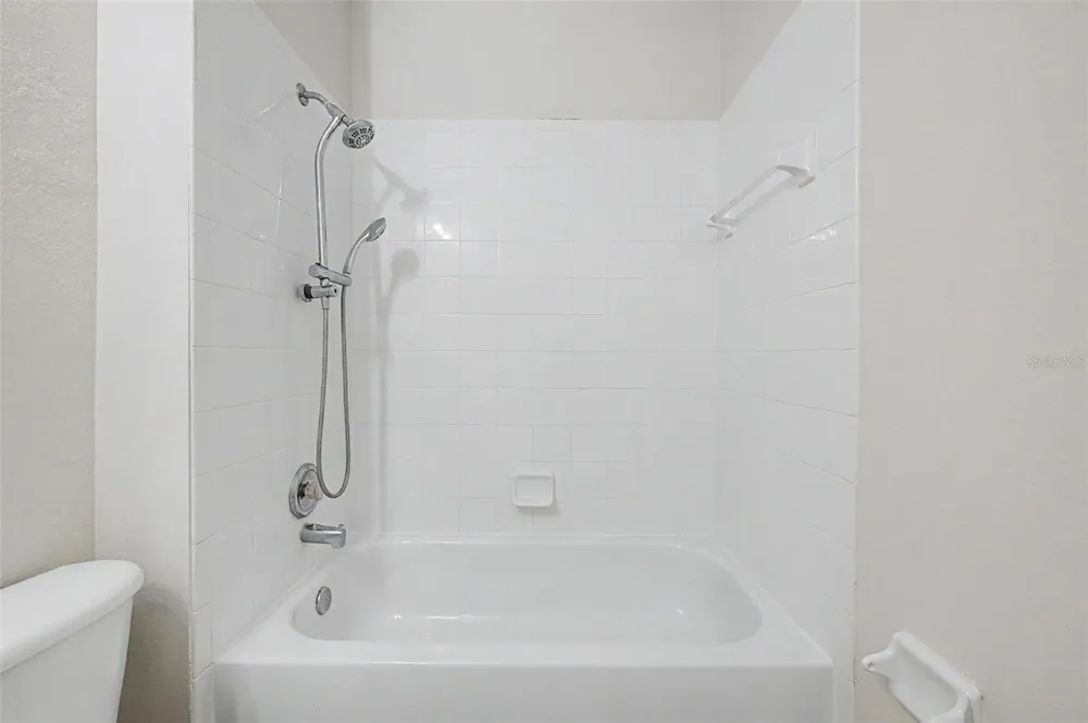 6222 CRICKETHOLLOW DRIVE Riverview, FL 33578
