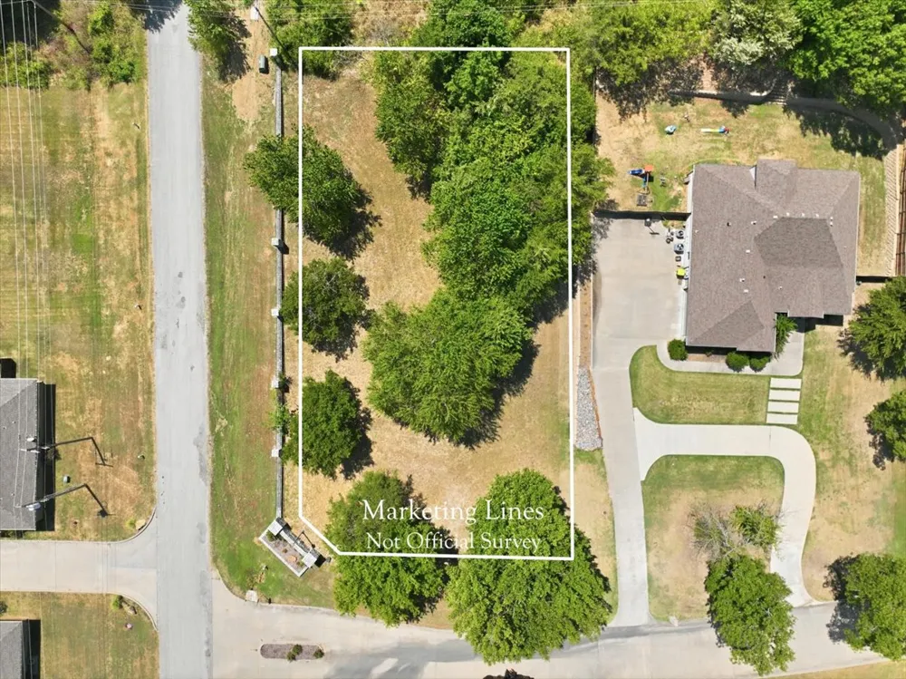 Cobblestone Drive Ada, OK 74820