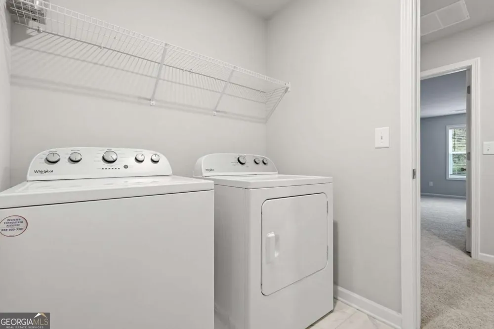 5350 Fox Den RD Oakwood, GA 30566