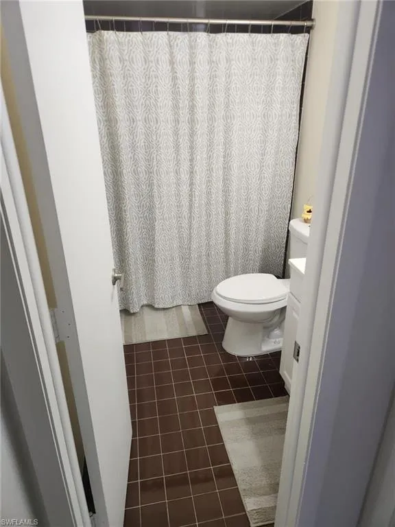 716 SE 12th Court #31 Cape Coral, FL 33990