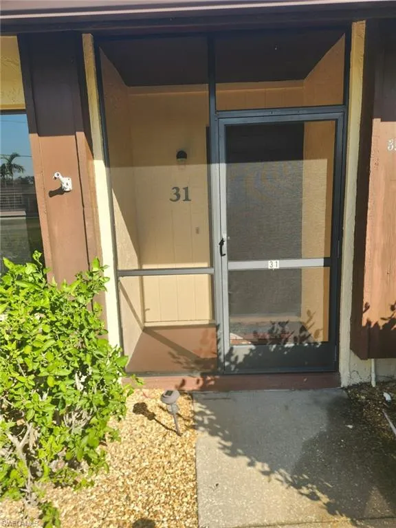 716 SE 12th Court #31 Cape Coral, FL 33990
