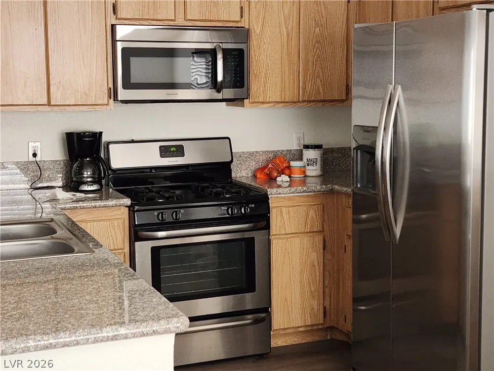 251 S Green Valley Parkway #3822 Henderson, NV 89012