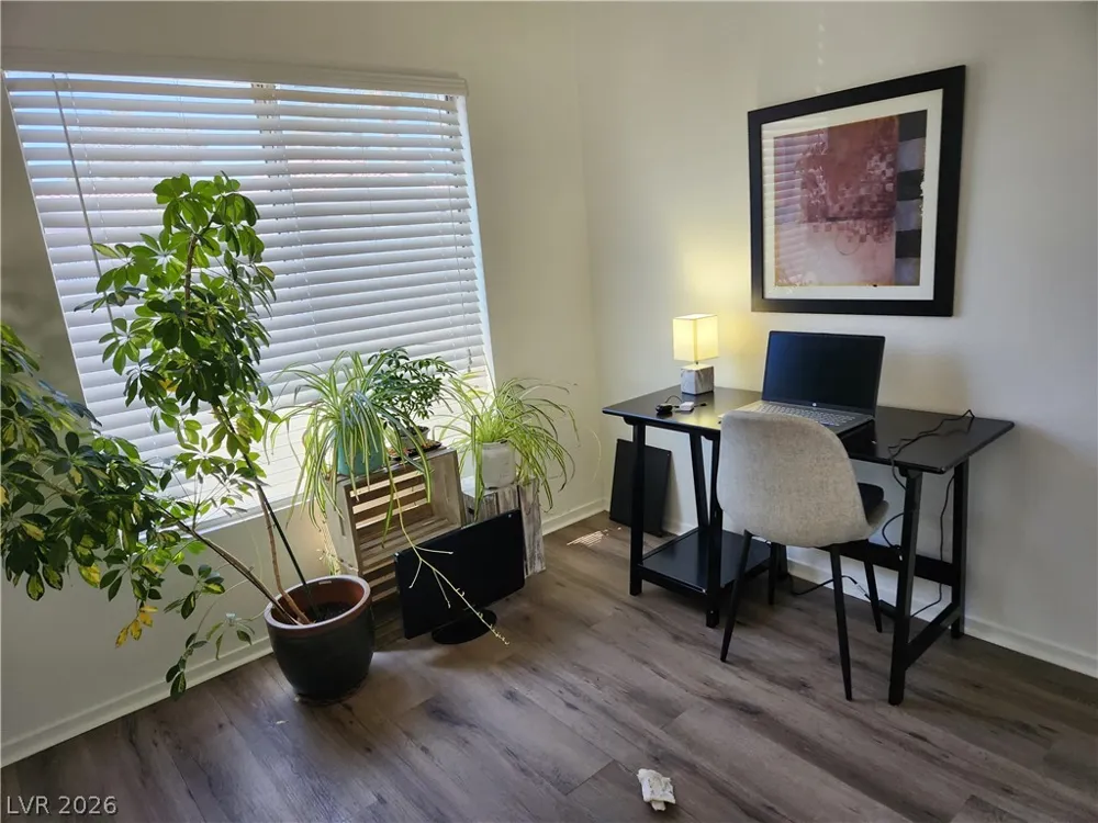 251 S Green Valley Parkway #3822 Henderson, NV 89012