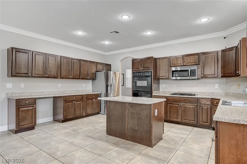 3527 Cupecoy Point Avenue Las Vegas, NV 89141