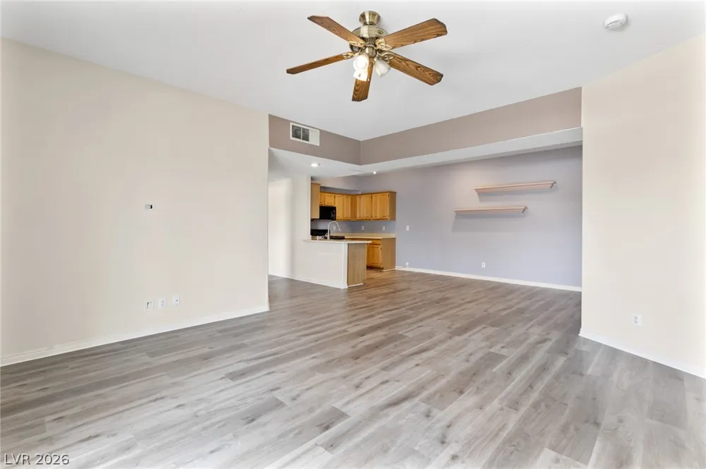 5655 E Sahara Avenue #2060 Las Vegas, NV 89142