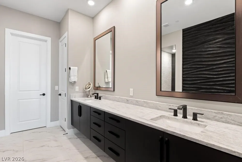 36 Thorn Creek Street Henderson, NV 89011