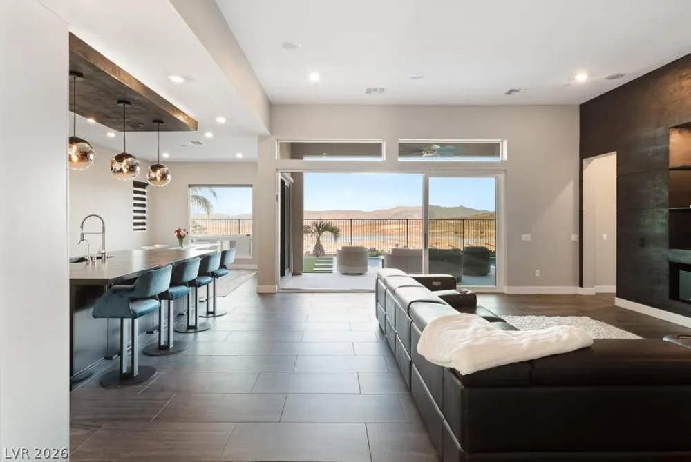 36 Thorn Creek Street Henderson, NV 89011