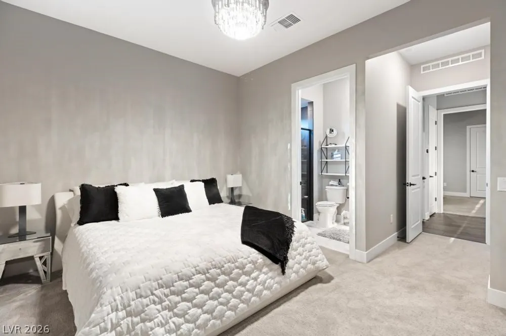 36 Thorn Creek Street Henderson, NV 89011