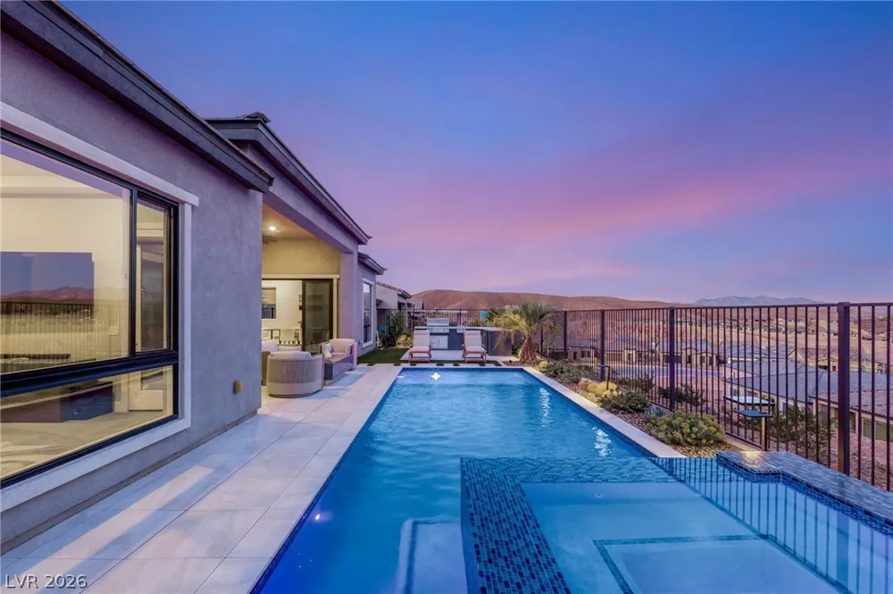 36 Thorn Creek Street Henderson, NV 89011
