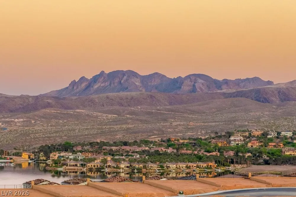 36 Thorn Creek Street Henderson, NV 89011
