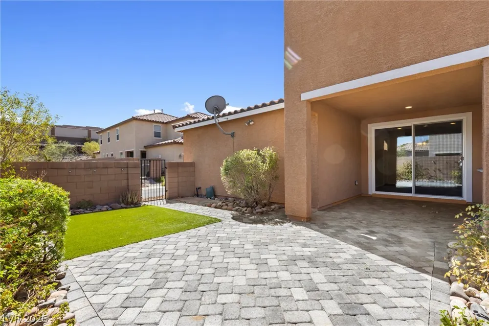 2352 Via Alicante Henderson, NV 89044