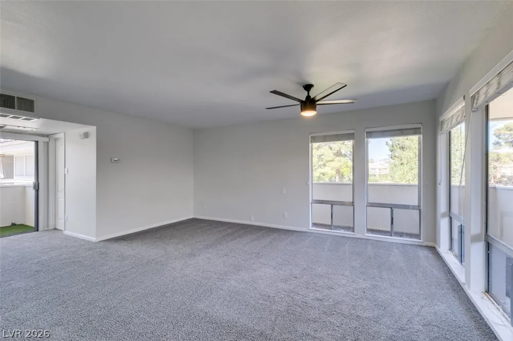 714 Oakmont Avenue #1104 Las Vegas, NV 89109