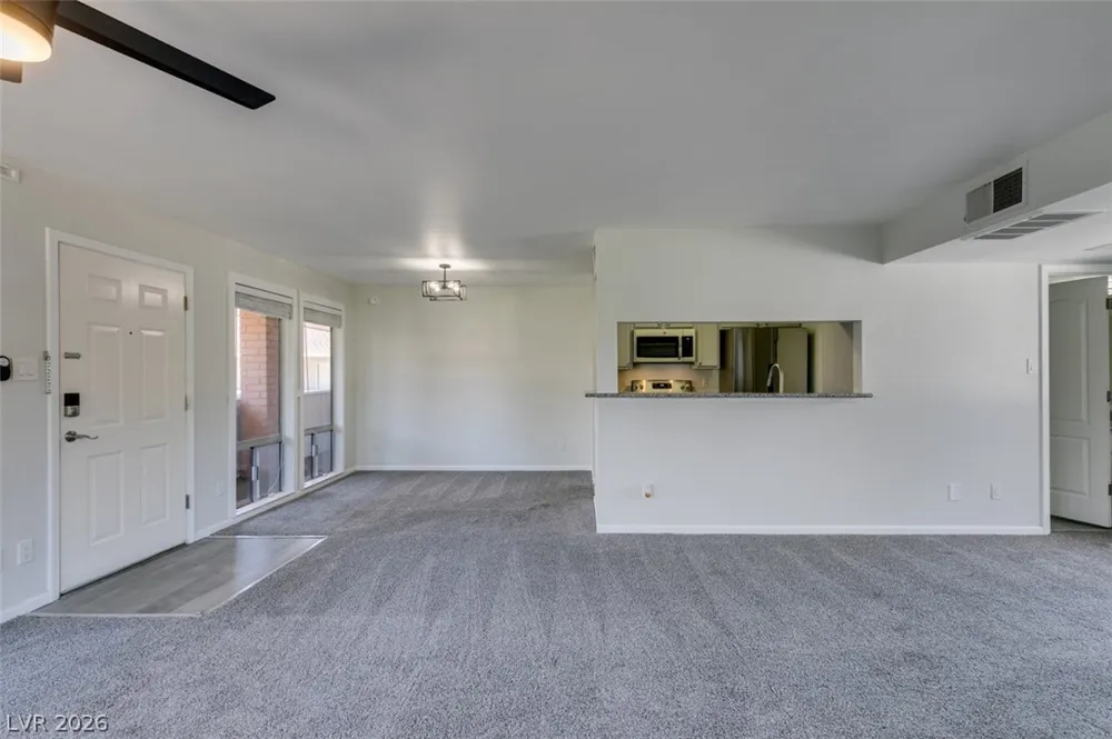 714 Oakmont Avenue #1104 Las Vegas, NV 89109