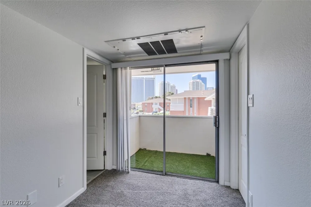 714 Oakmont Avenue #1104 Las Vegas, NV 89109