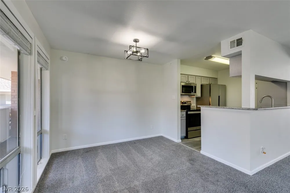 714 Oakmont Avenue #1104 Las Vegas, NV 89109