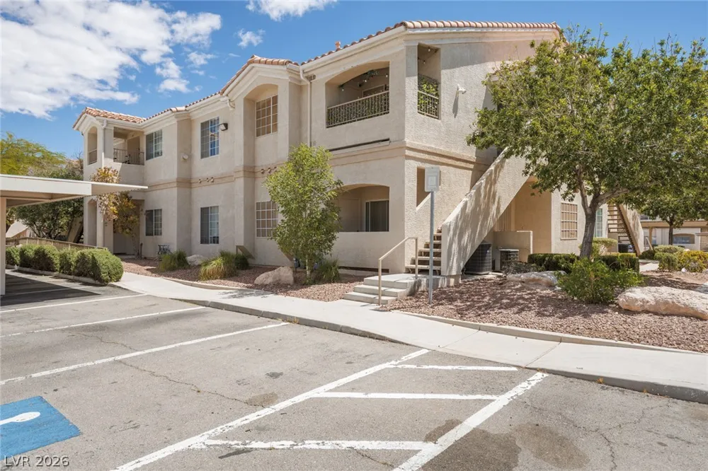 1881 W Alexander Road #2066 North Las Vegas, NV 89032