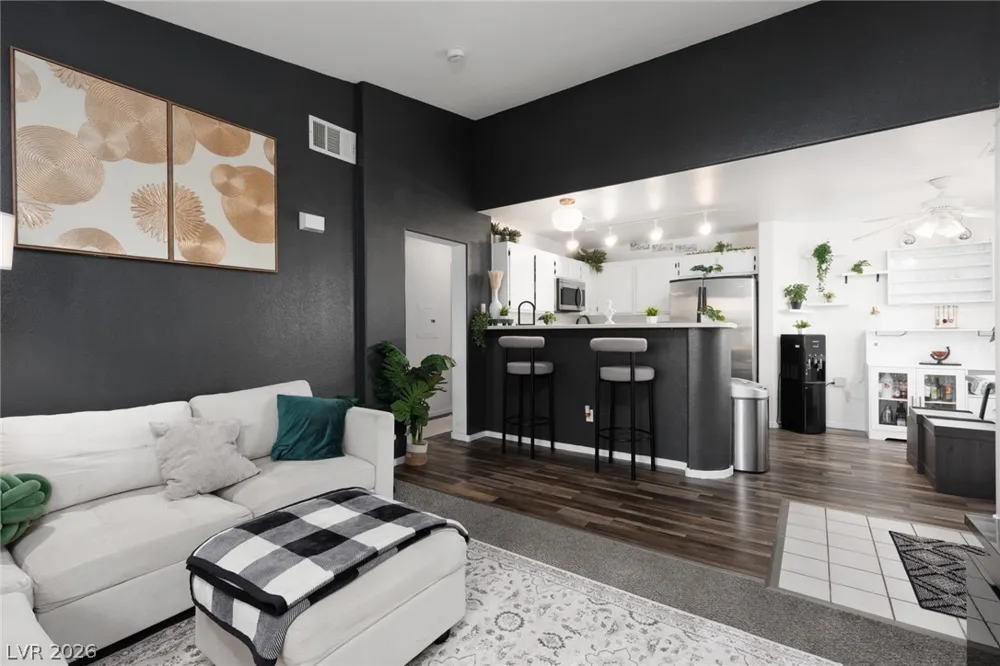 1881 W Alexander Road #2066 North Las Vegas, NV 89032