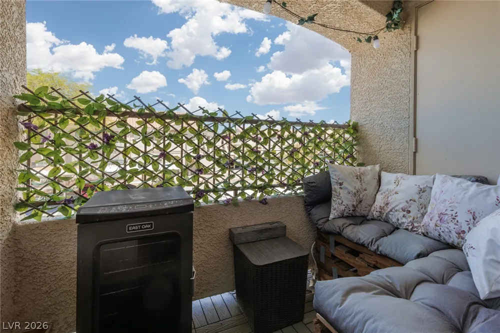 1881 W Alexander Road #2066 North Las Vegas, NV 89032