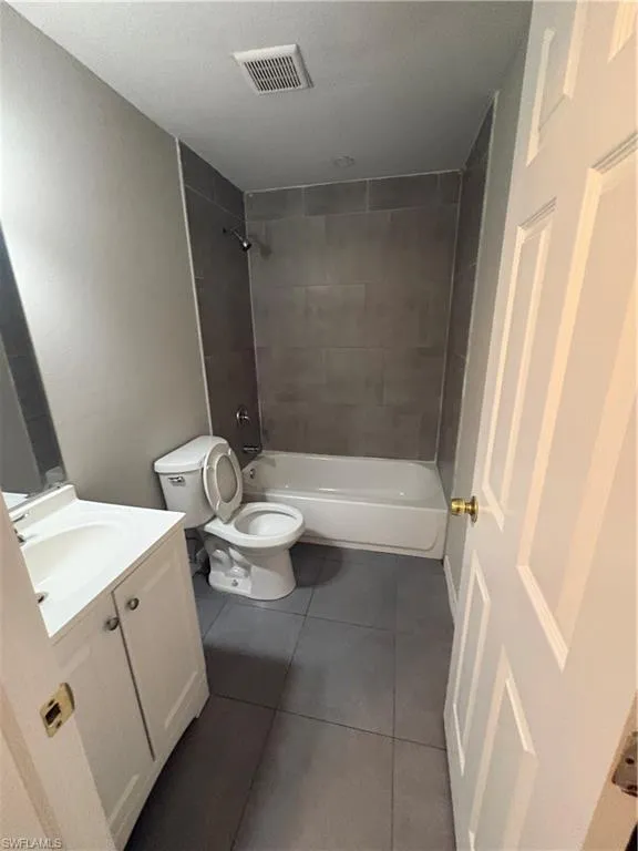 11461 Char Ann Drive #A Fort Myers, FL 33908