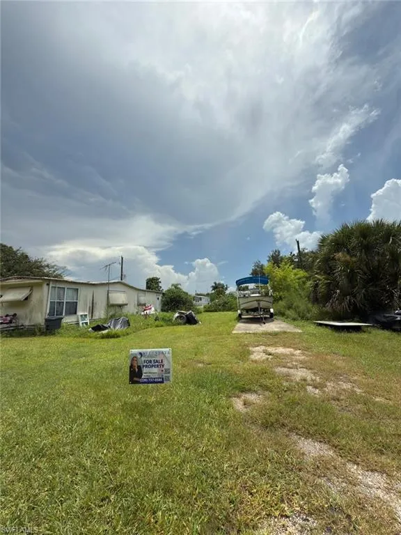 1319 Hickory Avenue Punta Gorda, FL 33950
