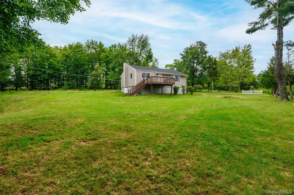 20 Townsend Extension Poughquag, NY 12540
