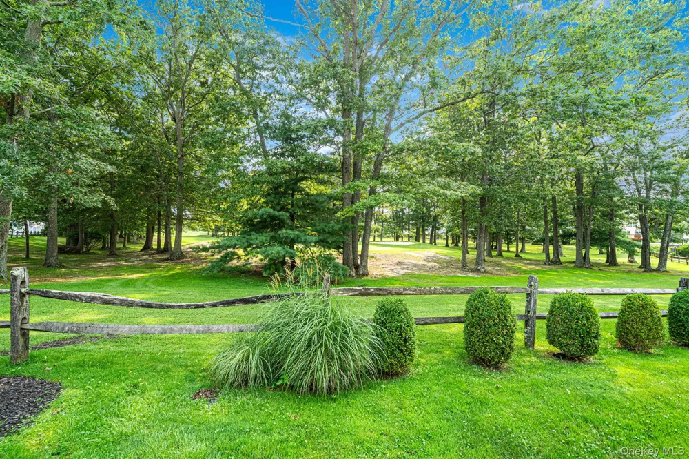 63 Madison Circle Middle Island, NY 11953