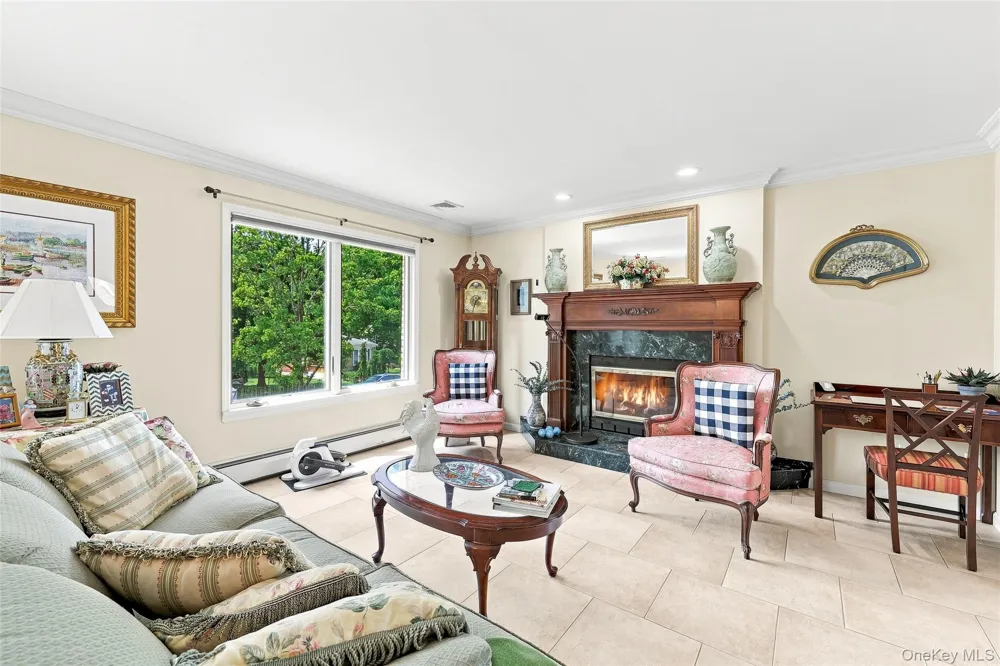 5315 Overbrook Street Douglaston, NY 11362
