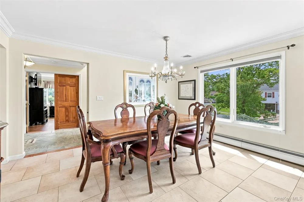 5315 Overbrook Street Douglaston, NY 11362