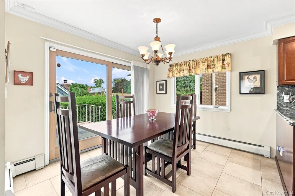 5315 Overbrook Street Douglaston, NY 11362