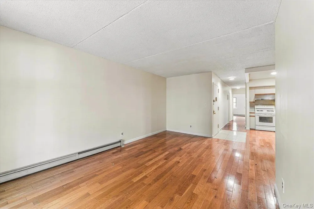 71-24 162nd Street #2 Fresh Meadows, NY 11365