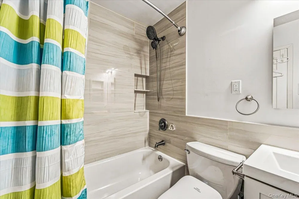 71-24 162nd Street #2 Fresh Meadows, NY 11365