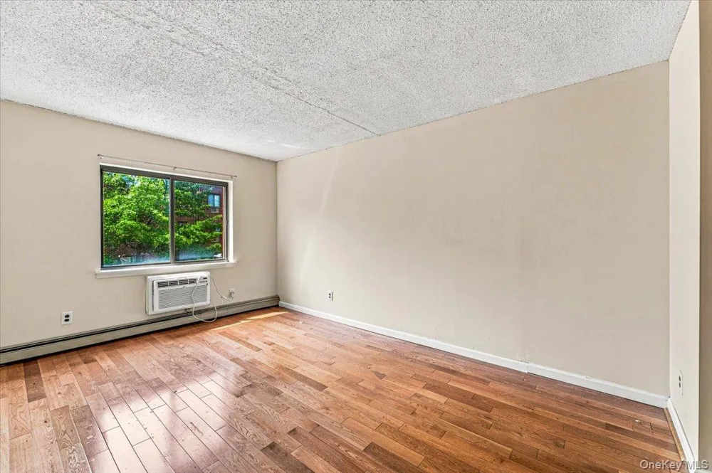 71-24 162nd Street #2 Fresh Meadows, NY 11365